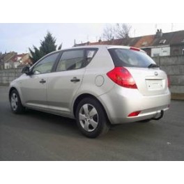 ATTELAGE KIA CEED 2006- (5 portes) - COL DE CYGNE - attache remorque ATNOR