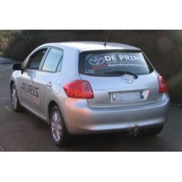 ATTELAGE TOYOTA Auris 2007- - COL DE CYGNE - fabriquant GDW-BOISNIER