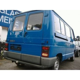 ATTELAGE RENAULT TRAFIC FOURGON 05/199507/2001 - attache remorque ATNOR