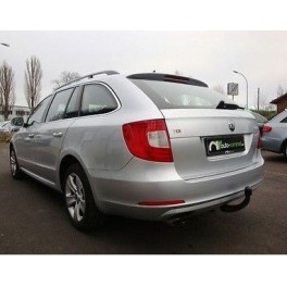 ATTELAGE SKODA SUPERB BREAK 2010- - COL DE CYGNE - attache remorque ATNOR